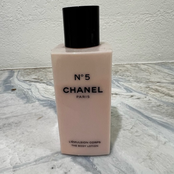 CHANEL Bath & Body Chanel No 5 Body Lotion 20ml Lightly Used Poshmark